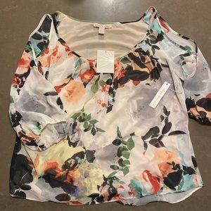 💚💚 NEW Boston Proper Shirt